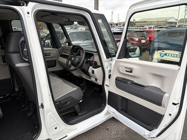 N-BOX スロープ 4WD