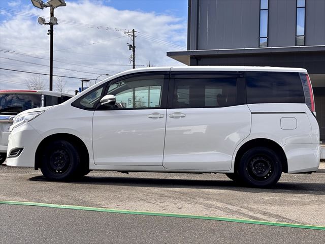 ノア Ｘ スロープ タイプ1 車いす2名 4WD