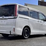 ノア Ｘ スロープ タイプ1 車いす2名 4WD