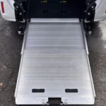 ノア Ｘ スロープ タイプ1 車いす2名 4WD