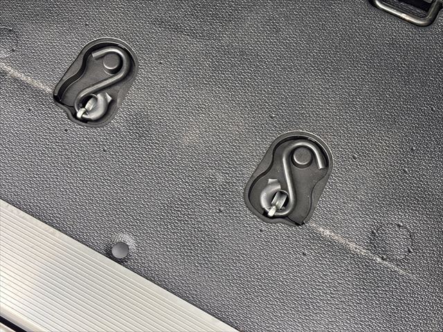 ノア Ｘ スロープ タイプ1 車いす2名 4WD