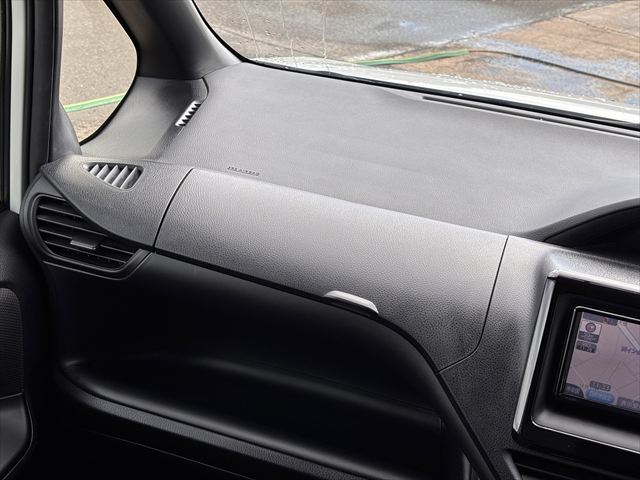 ノア Ｘ スロープ タイプ1 車いす2名 4WD