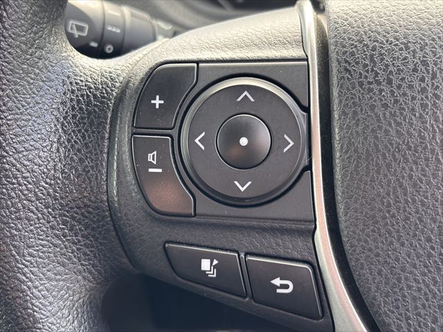 ノア Ｘ スロープ タイプ1 車いす2名 4WD