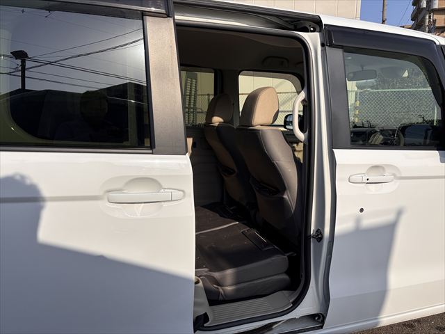 N BOX G スロープホンダセンシング 4WD