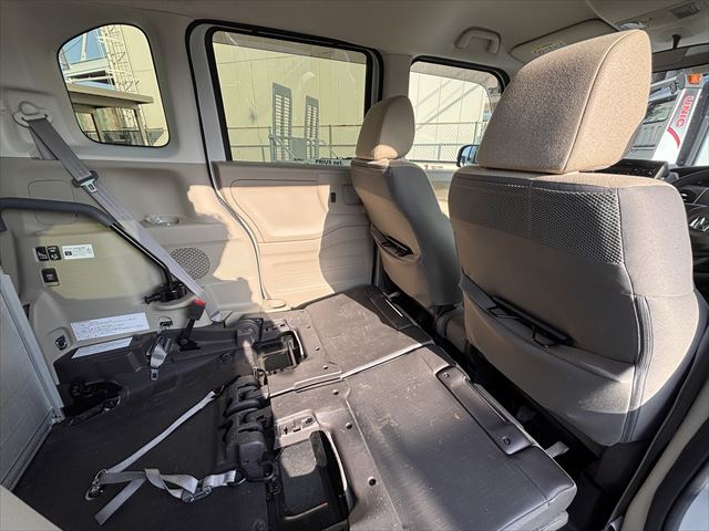 N BOX G スロープホンダセンシング 4WD