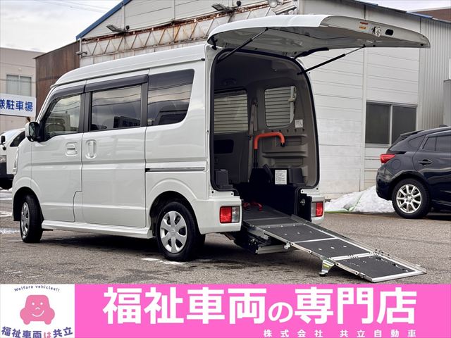 NV100 クリッパーリオ スロープ 4WD