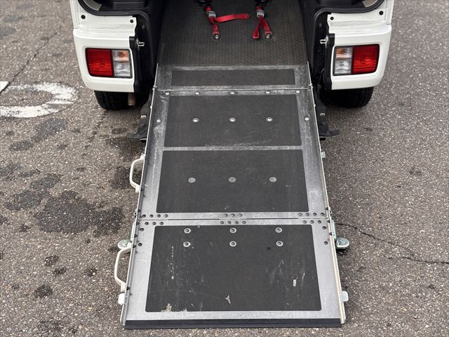 エブリイワゴン スロープ 4WD