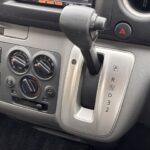 準備中 NV350キャラバン リフト 4WD