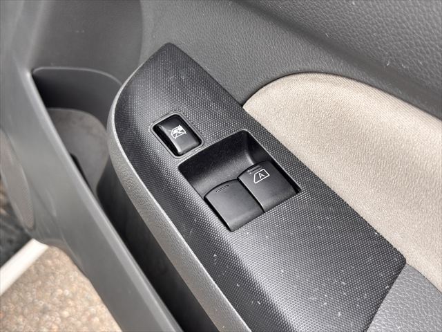 準備中 NV350キャラバン リフト 4WD