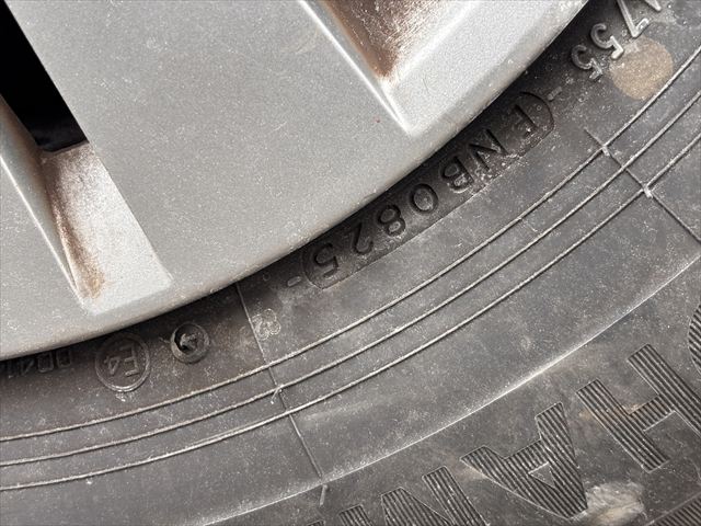 準備中 NV350キャラバン リフト 4WD