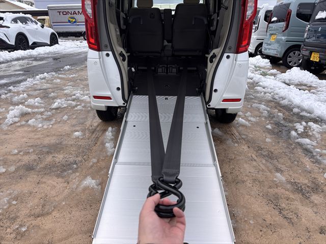 N-BOX G・スロープホンダセンシング 4WD