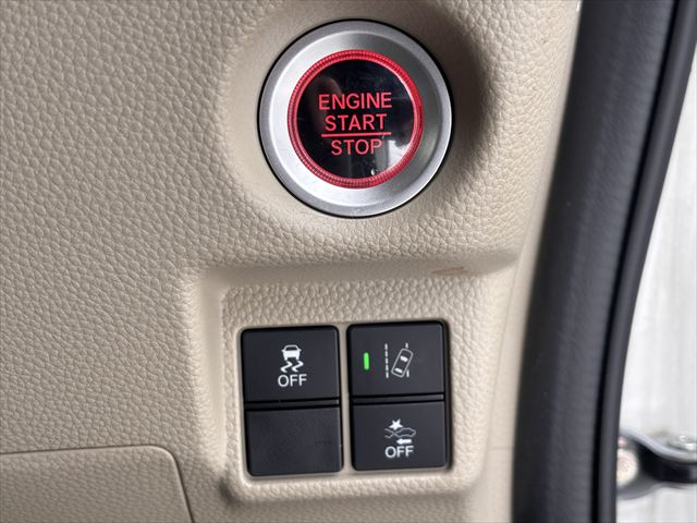 N-BOX G・スロープホンダセンシング 4WD