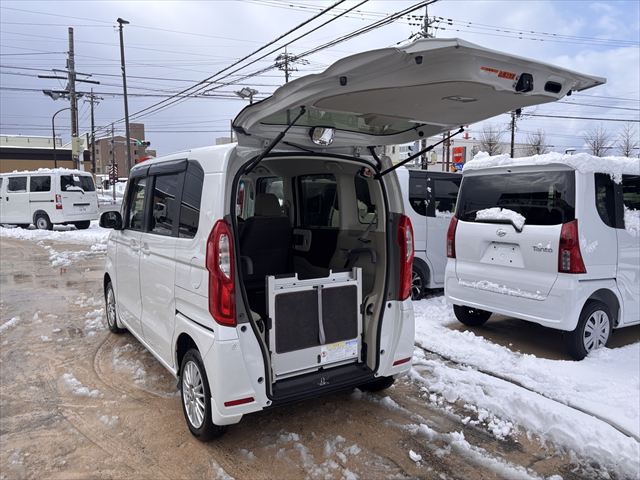 N-BOX G・スロープホンダセンシング 4WD