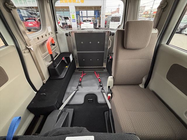 NV100 クリッパーリオ スロープ 4WD