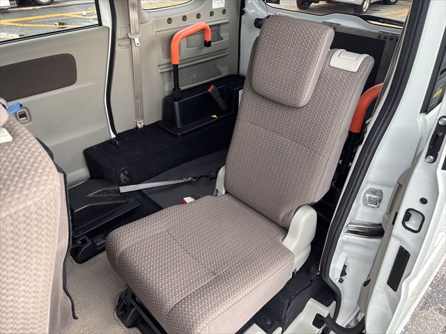 NV100 クリッパーリオ スロープ 4WD