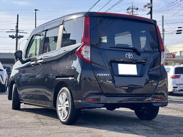 ルーミー X 4WD 助手席リフトアップ