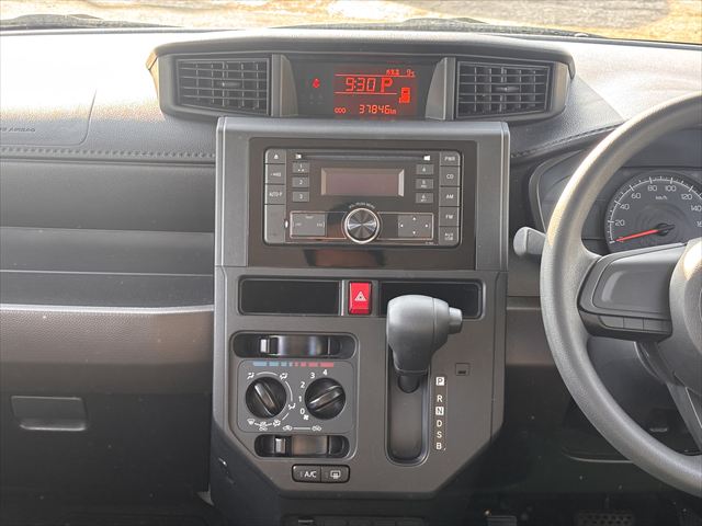 ルーミー X 4WD 助手席リフトアップ