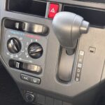 ルーミー X 4WD 助手席リフトアップ