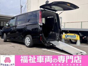 ノア X タイプ1 車いす2名