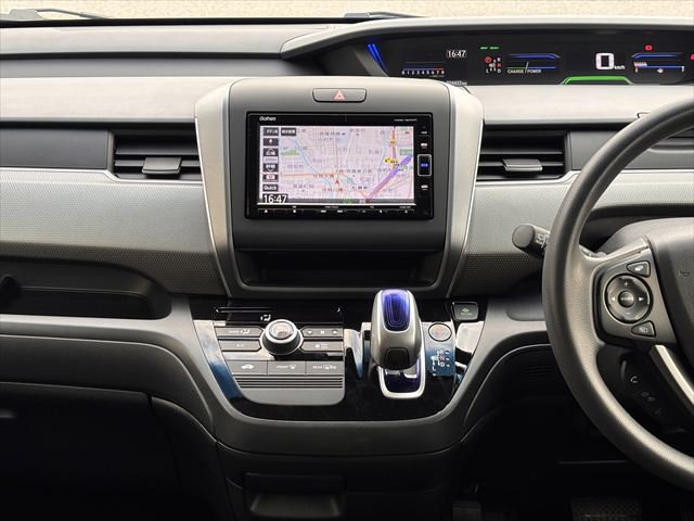 フリード＋ハイブリッド　ハイブリッドG