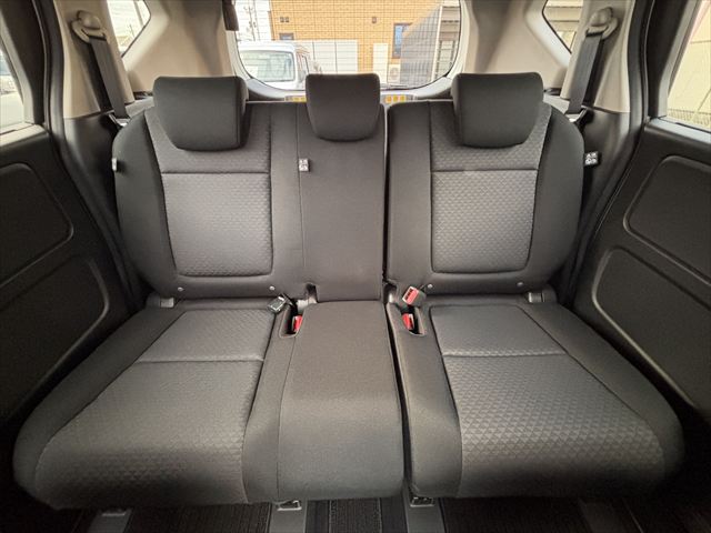 フリード＋ハイブリッド　ハイブリッドG