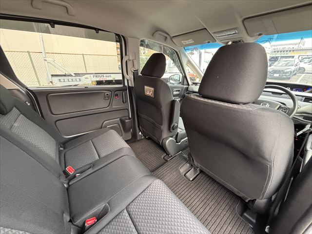 フリード＋ハイブリッド　ハイブリッドG