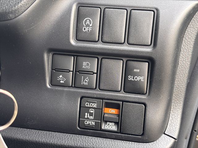 ノア X タイプ1 車いす2名