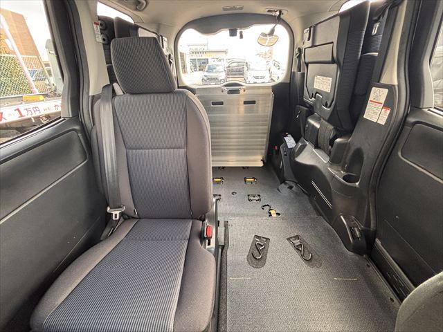 ノア X タイプ1 車いす2名