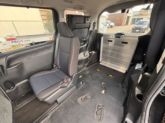 ノア X タイプ1 車いす2名