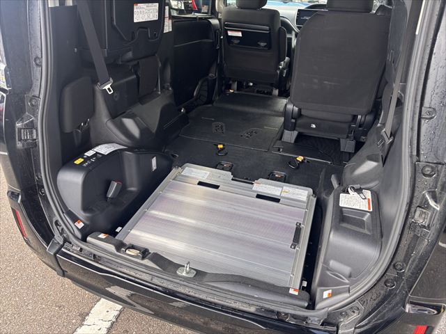 ノア X タイプ1 車いす2名