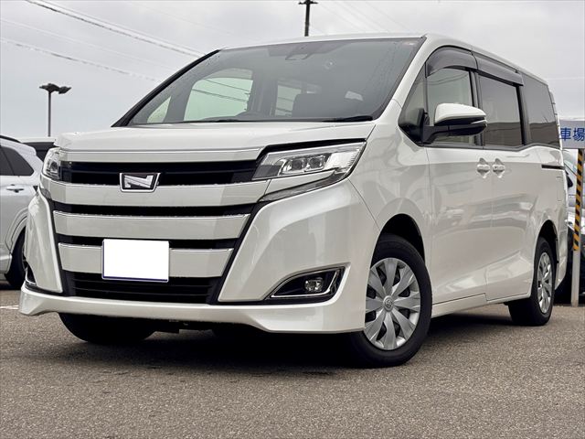 ノア X タイプ1 車いす2名 4WD