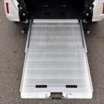 ノア X タイプ1 車いす2名 4WD