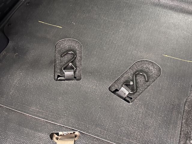 ノア X タイプ1 車いす2名 4WD