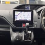 ノア X タイプ1 車いす2名 4WD