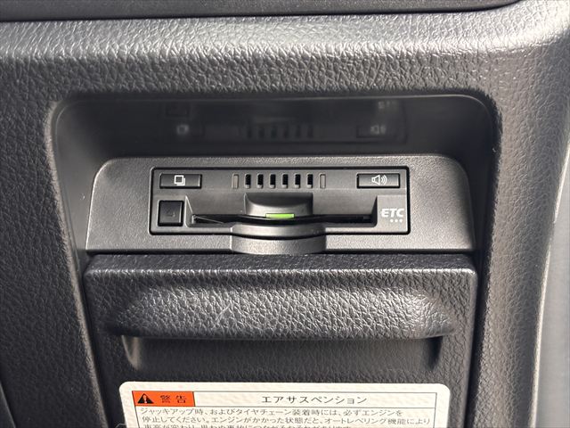 ノア X タイプ1 車いす2名 4WD