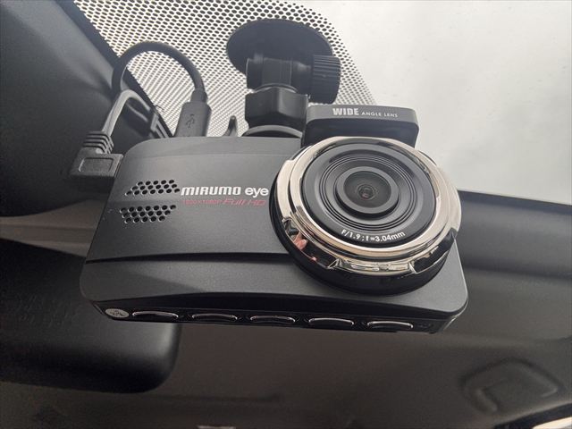 ノア X タイプ1 車いす2名 4WD