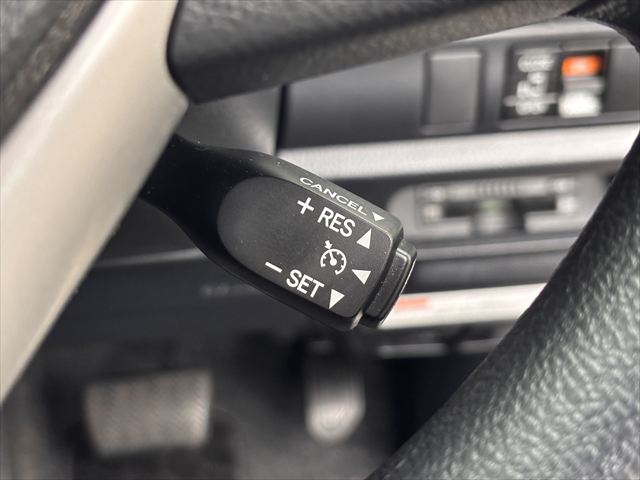 ノア X タイプ1 車いす2名 4WD