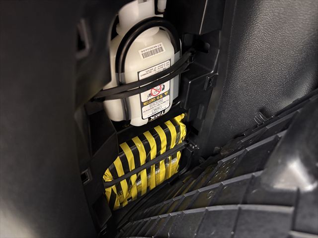 ノア X タイプ1 車いす2名 4WD