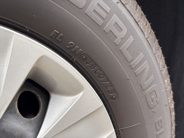 ノア X タイプ1 車いす2名 4WD