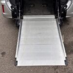 ノア X タイプ1 車いす1名 4WD