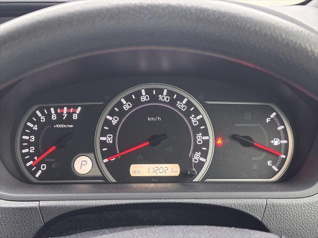 ノア X タイプ1 車いす1名 4WD