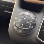 ノア X タイプ1 車いす1名 4WD