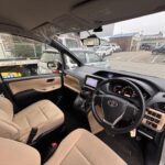 ノア X タイプ1 車いす1名 4WD