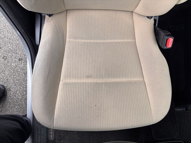 ノア X タイプ1 車いす1名 4WD