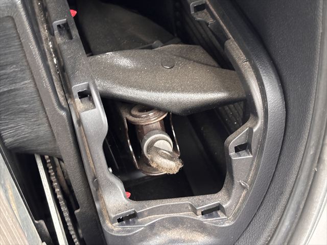 ノア X タイプ1 車いす1名 4WD