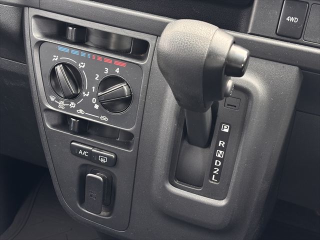 ハイゼットカーゴ スローパー SA3 4WD