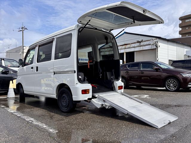 ハイゼットカーゴ スローパー SA3 4WD