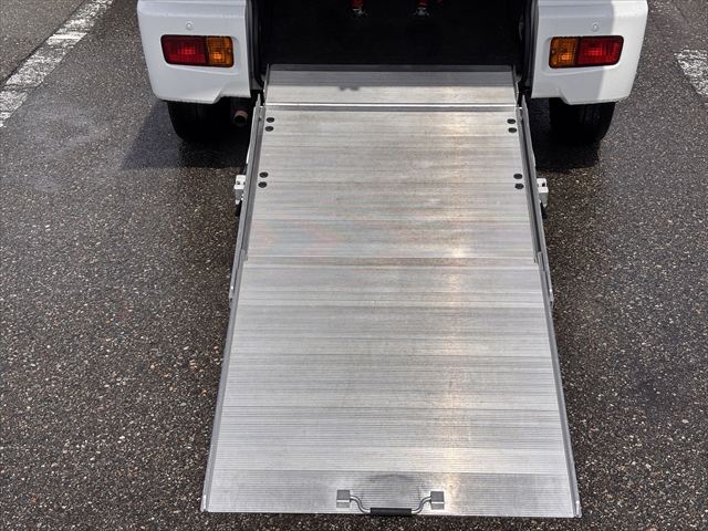 ハイゼットカーゴ スローパー SA3 4WD