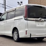 ノア X タイプ1 車いす2名仕様 4WD