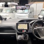 ノア X タイプ1 車いす2名仕様 4WD